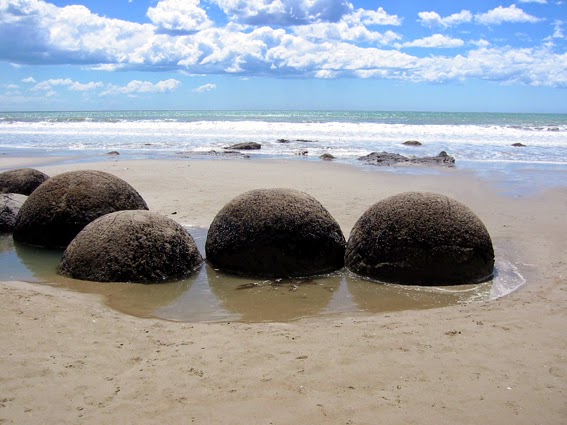 Le Sfere litiche di Moeraki - Nuova Zelanda