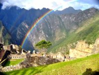 Arcobaleno su Machu Picchu