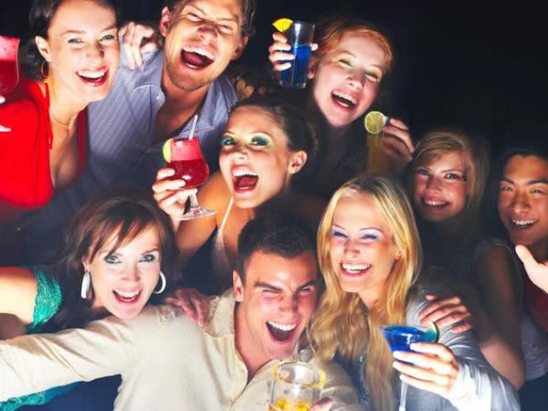 Problema dell'alcool tra i giovani