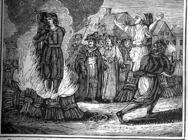 La caccia alle streghe e le sue origini - Witch Burning