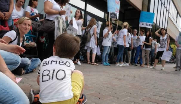 Protesta anti vaccini a Forlì
