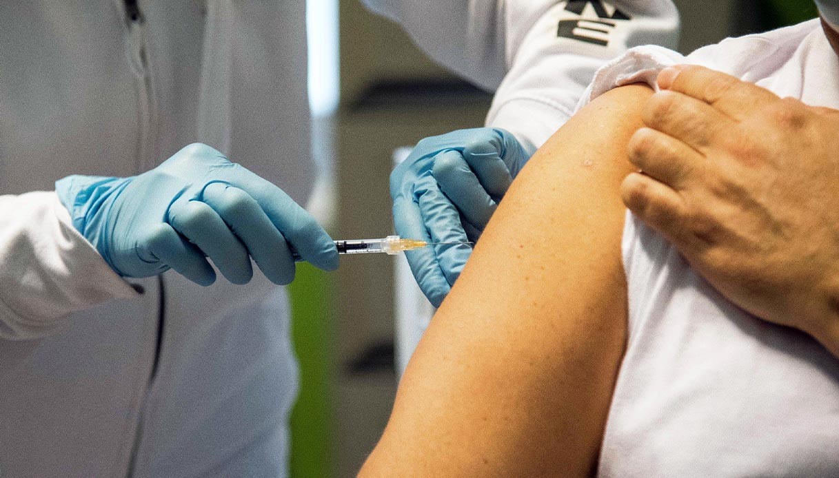 TELENORD - Vaccino Pfizer, a giugno sarà disponibile anche per i bambini dai 12 ai 15 anni